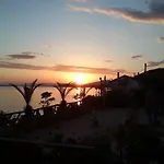 Отель Artemis Амаринтос
