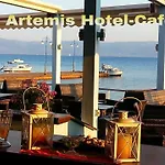 מלון Artemis 2*