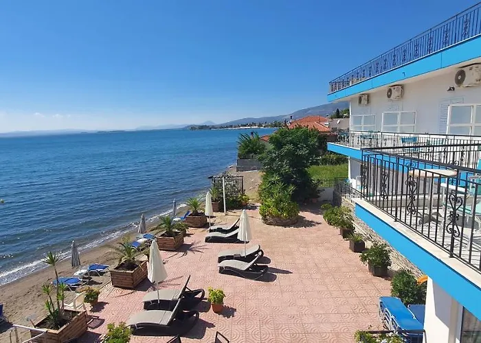 Hotel Artemis Amarynthos